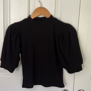 Forever 21 crop top junior. Black size S